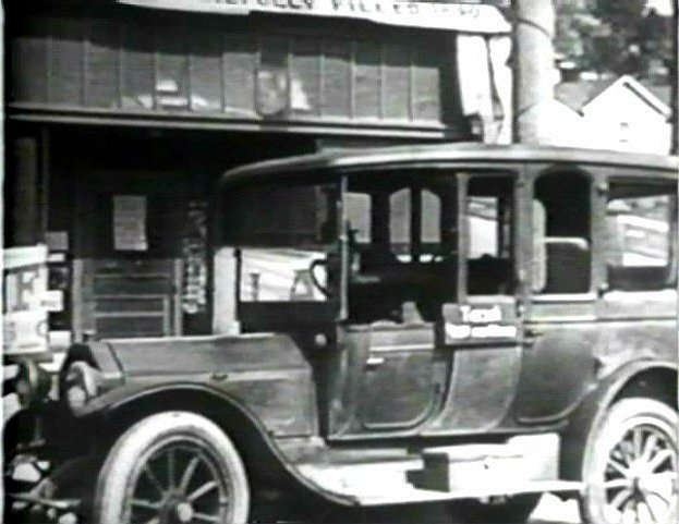 1914 Peerless 38-Six Limousine